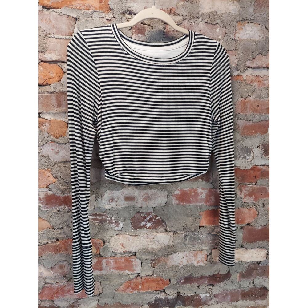 Aerie Offline Womens Sz M Long Sleeve Crop Top Black White Stripe Ribbed Knit